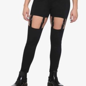 Brand New Hot Topic Jean's size 15